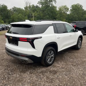 2025 Chevrolet TRAVERSE LT 照片 8