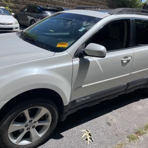 2013 Subaru OUTBACK 2.5I PREMIUM — фото 2