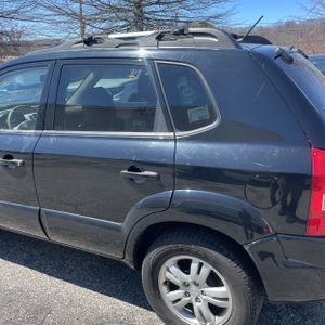 HYUNDAI TUCSON LIMITED V6 - 6