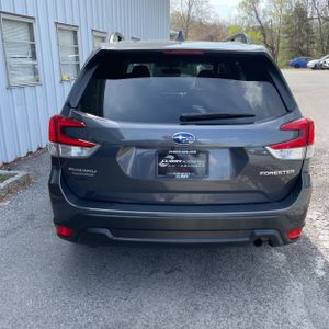 SUBARU FORESTER PREMIUM - 6