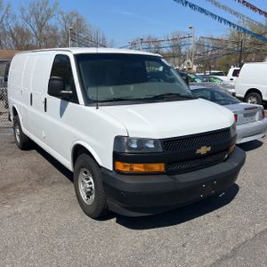CHEVROLET EXPRESS - 10