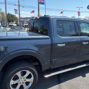 FORD F-150 LARIAT - 9