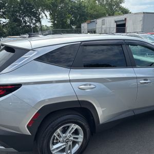 صورة 9 لـ 2025 Hyundai TUCSON SE