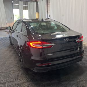 FORD FUSION SE - 5