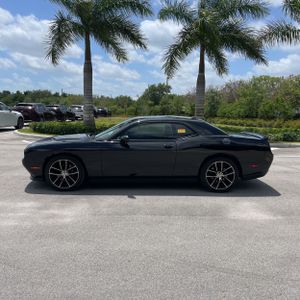 DODGE CHALLENGER SXT - 3