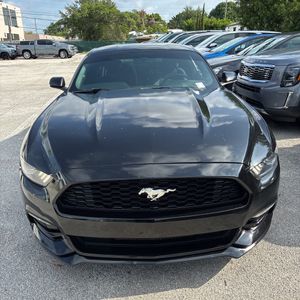 صورة مصغرة 60 لـ 2017 FORD MUSTANG V6
