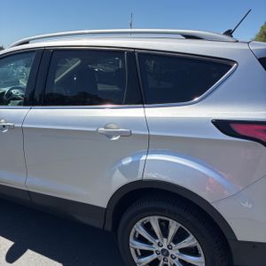FORD ESCAPE TITANIUM - 6