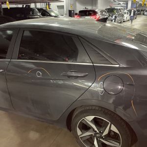 HYUNDAI ELANTRA LIMITED - 6