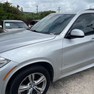 BMW X5 XDRIVE35I - 2