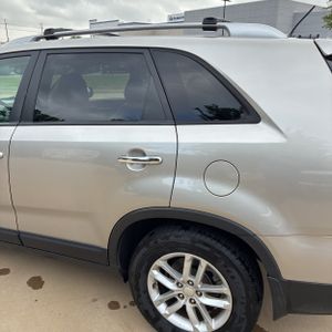 KIA SORENTO LX - 6