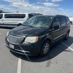 CHRYSLER TOWN & COUNTRY TOURING - 1