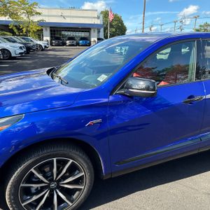 صورة 2 لـ 2025 Acura RDX SH-AWD W/ADVANCE W/A-SPEC