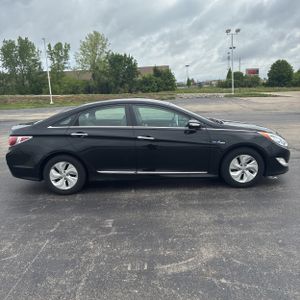 HYUNDAI SONATA - 10