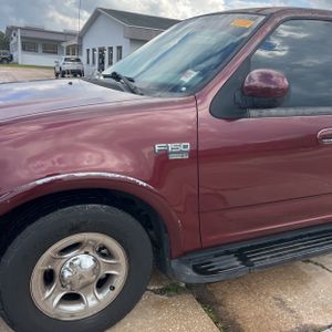 FORD F-150 LARIAT - 2