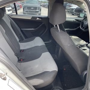 2017 Volkswagen JETTA 1.4T S thumbnail 34