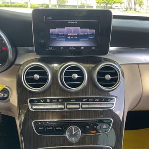 2016 Mercedes-BENZ C 300 — фото 37