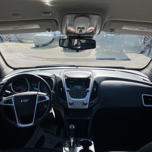 2017 Chevrolet EQUINOX LT — миниатюра 36