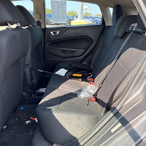 صورة مصغرة 34 لـ 2014 FORD FIESTA SE