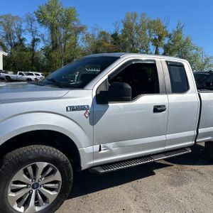 FORD F-150 XL - 2