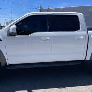 FORD F-150 RAPTOR - 4