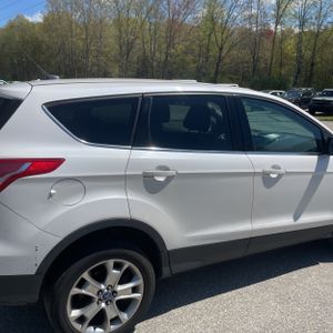 FORD ESCAPE SEL - 9