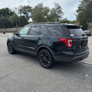 FORD EXPLORER XLT - 5