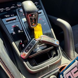 صورة 59 لـ 2021 Porsche CAYENNE GTS