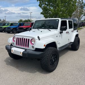 2016 JEEP WRANGLER UNLIMITED SAHARA — фото 1