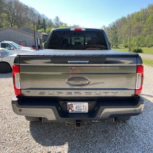 FORD F-250 SUPER DUTY LARIAT - 7