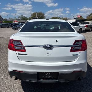 FORD TAURUS POLICE INTERCEPTOR - 7