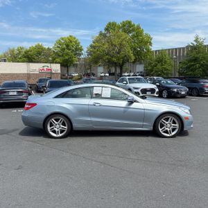 MERCEDES-BENZ E-CLASS - 10