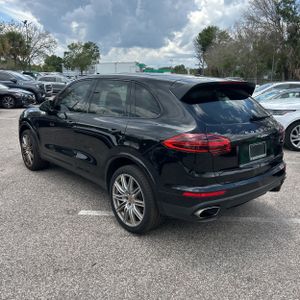 PORSCHE CAYENNE PLATINUM EDITION - 5