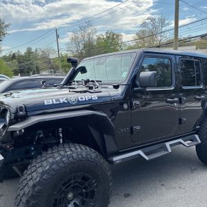 JEEP WRANGLER 4-DOOR WILLYS 4X4 - 2