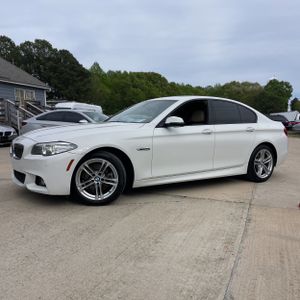 BMW 5 SERIES 528I - 1