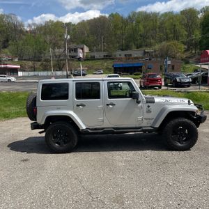JEEP WRANGLER UNLIMITED SAHARA - 10