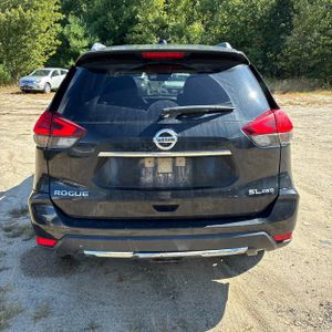 2017 Nissan ROGUE SL 照片 7