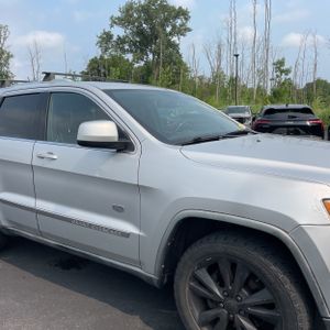 صورة مصغرة 13 لـ 2011 JEEP GRAND CHEROKEE LAREDO