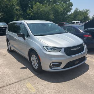 2024 Chrysler PACIFICA TOURING L — миниатюра 12