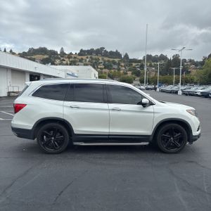 HONDA PILOT TOURING - 10