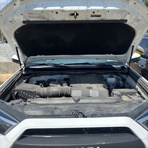 صورة مصغرة 46 لـ 2018 Toyota 4RUNNER SR5 PREMIUM