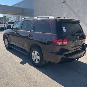 2019 Toyota SEQUOIA SR5 — фото 5