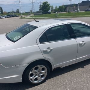 FORD FUSION SE - 9