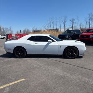 DODGE CHALLENGER R/T SCAT PACK - 10