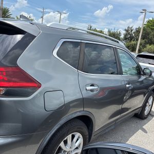 صورة 8 لـ 2018 Nissan ROGUE S