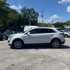 CADILLAC XT5 LUXURY - 3