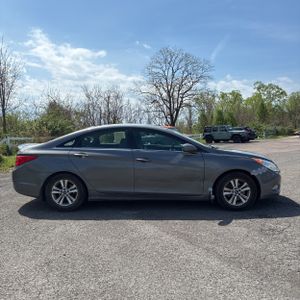 HYUNDAI SONATA GLS - 10