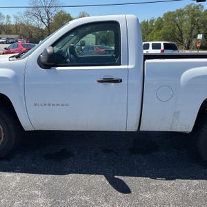 CHEVROLET SILVERADO 1500 WORK TRUCK - 4
