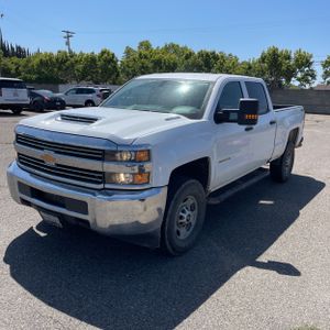 CHEVROLET SILVERADO - 1