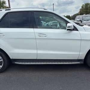 2015 Mercedes-BENZ M-CLASS thumbnail 11