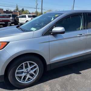 FORD EDGE SEL - 2